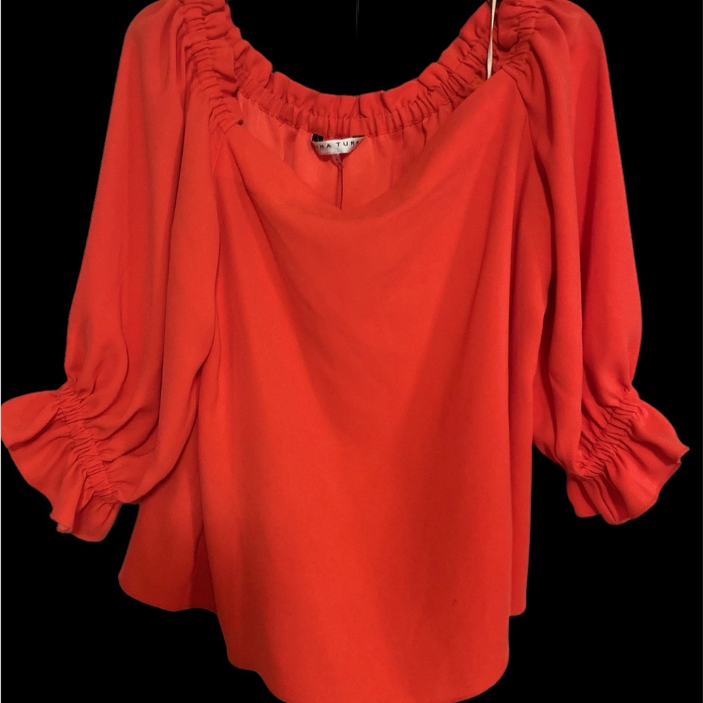 Trina Turk blouse size L  absolutely gorgeous!